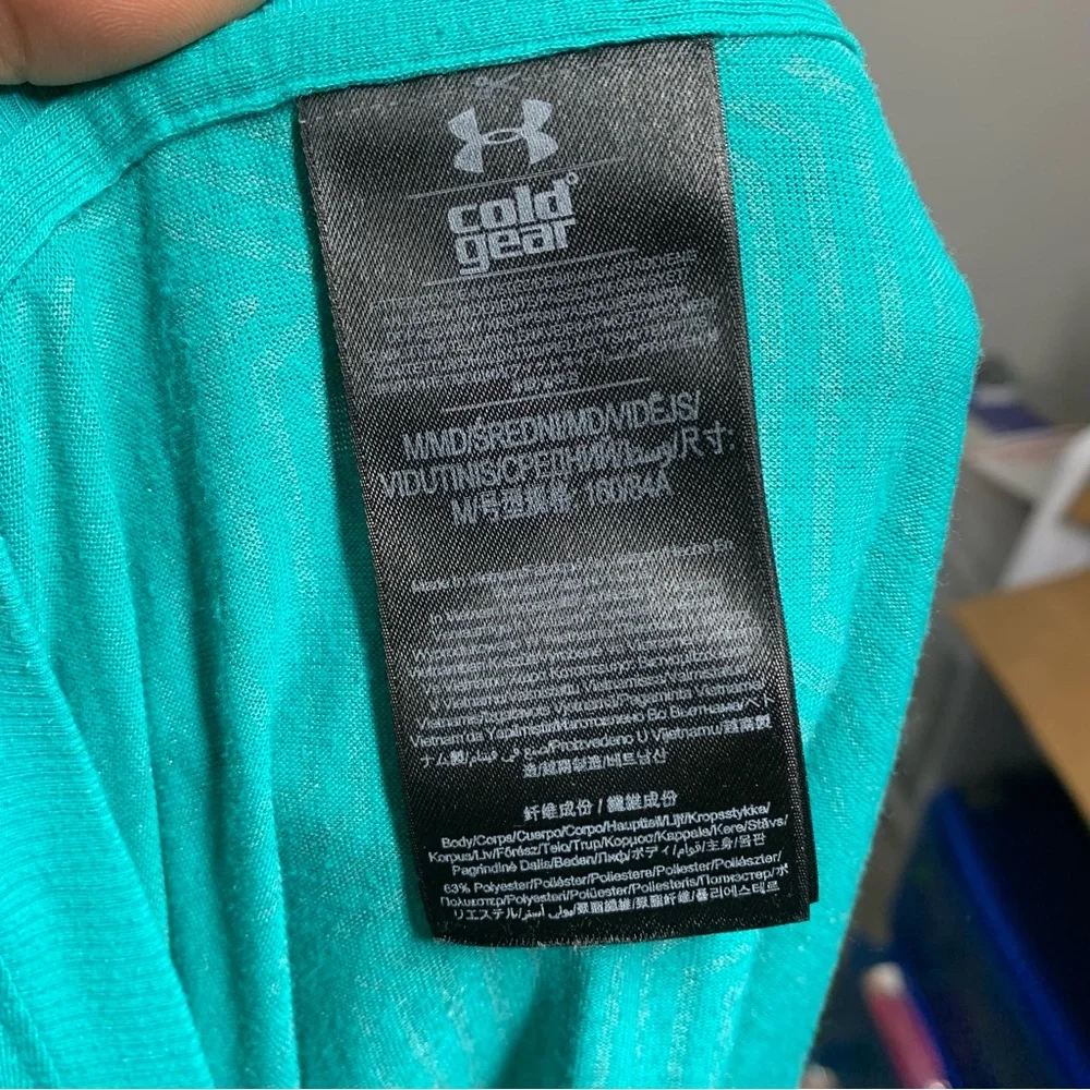 Under Armour Cold Gear teal long sleeved  base layer shirt M - Picture 3 of 7